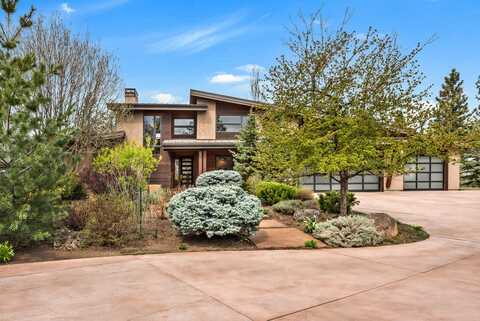 61069 Bachelor View Road, Bend, OR 97702