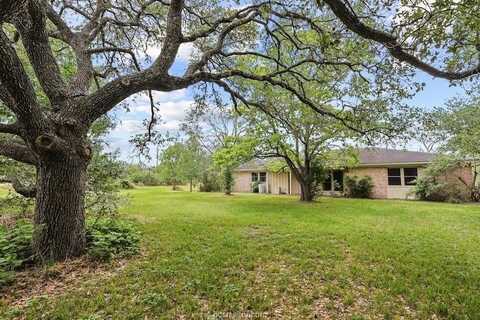 9342 White Creek Road, College Station, TX 77845
