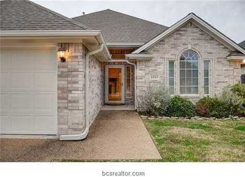 4204 Ludlow Lane, College Station, TX 77845