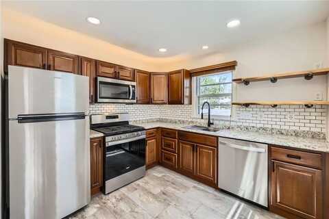 4316 Grimes Avenue N, Robbinsdale, MN 55422