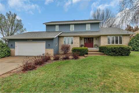 1704 Prairie Hill Road, Saint Cloud, MN 56301
