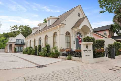 221 Ashley Avenue, Charleston, SC 29403