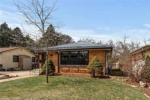1397 Mcafee Street, Saint Paul, MN 55106