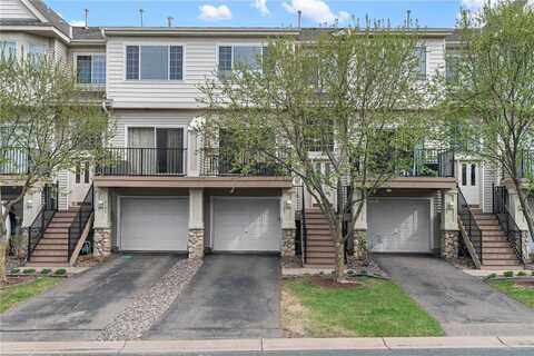 2195 Eagle Trace Lane, Woodbury, MN 55129