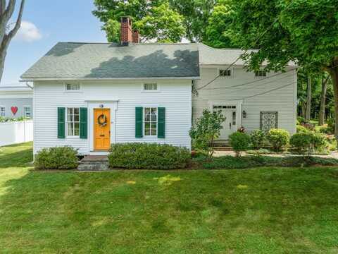 24 Lynde Street, Old Saybrook, CT 06475