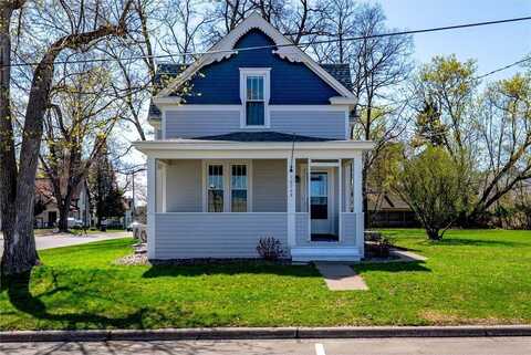 10725 Railroad Avenue, Chisago City, MN 55013