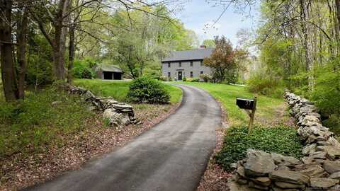 37 Pulpit Rock Road, Woodstock, CT 06281