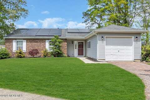 27 Laurel Crest Drive, Howell, NJ 07731