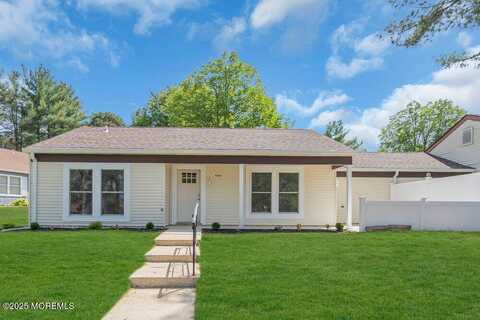 829a Westminster Court, Manchester, NJ 08759