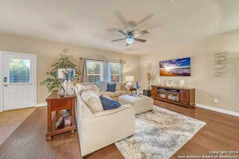 511 FORT APACHE, San Antonio, TX 78245