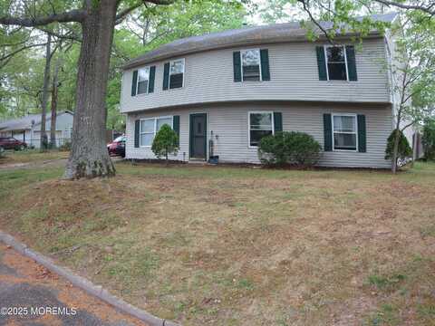 52 Cranmer Road, Bayville, NJ 08721