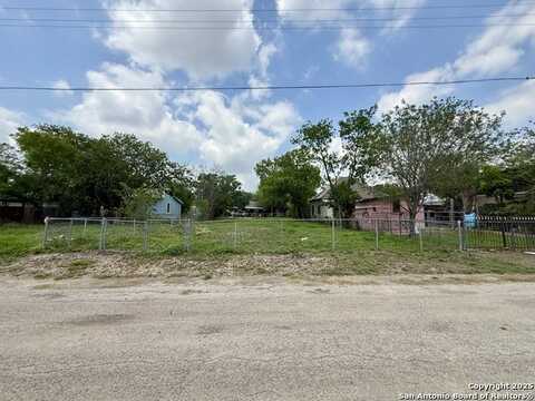 622 Martin Luther King Dr, San Antonio, TX 78203