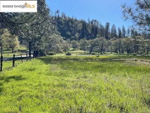 131 Salt Flat RD, Lewiston, CA 96052