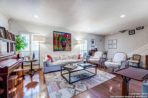 7731 Broadway, San Antonio, TX 78209