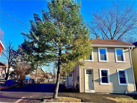 17 Sterling Street, Middletown, NY 10940