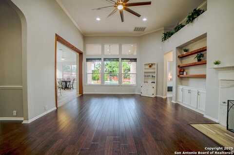 10611 Wind Walker, Helotes, TX 78023