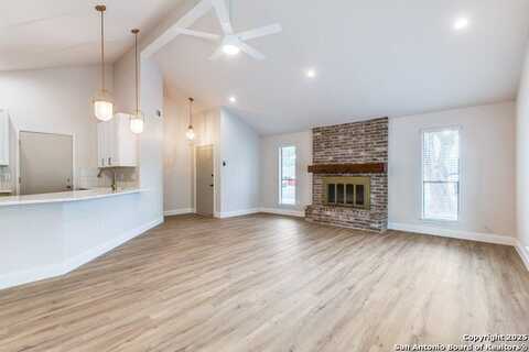 9503 Deerbrook, San Antonio, TX 78250