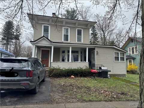 105 Water Street, Pomfret, NY 14063