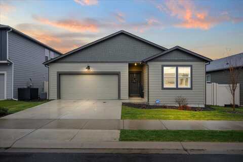 5809 W Yorktown Ln, Spokane, WA 99208
