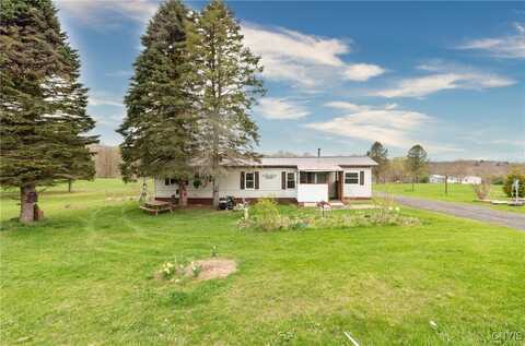 87 Kings Road, Volney, NY 13069