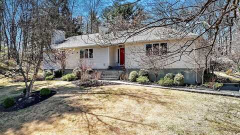 8 Yorkshire Court, Croton on Hudson, NY 10520