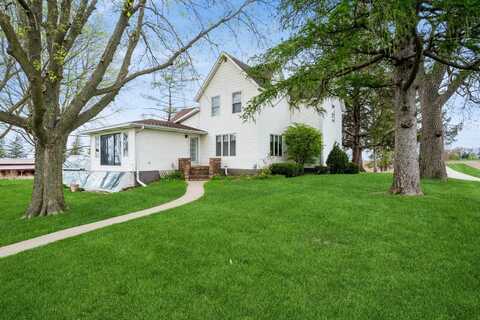 1580 S Avenue, Traer, IA 50675