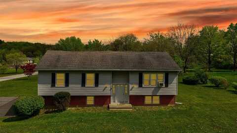 10 Perkinsville Road, Highland, NY 12528