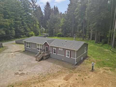 600 Sandmann RD., Crescent City, CA 95531
