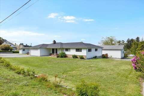 3880 Kings Valley, Crescent City, CA 95531