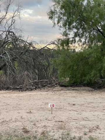 108 RJ, Del Rio, TX 78840