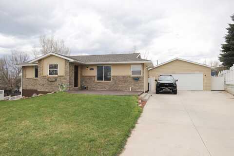 1711 North Heights Terrace, Sheridan, WY 82801
