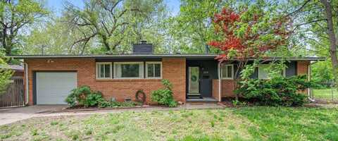2333 George Washington Blvd, Wichita, KS 67218