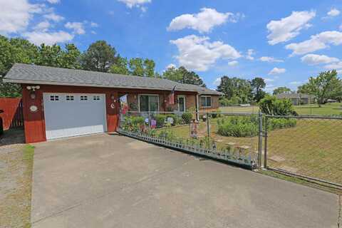 1210 Privett Park, Lonoke, AR 72086