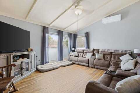 373 Pond Road, Lewiston, ME 04240