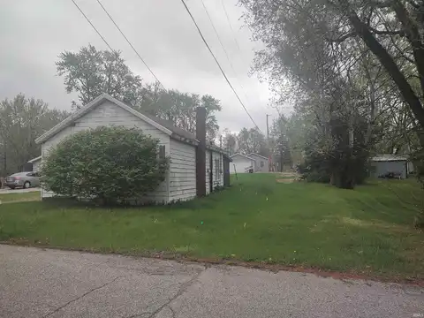 104 S 24 th Street, Goshen, IN 46528
