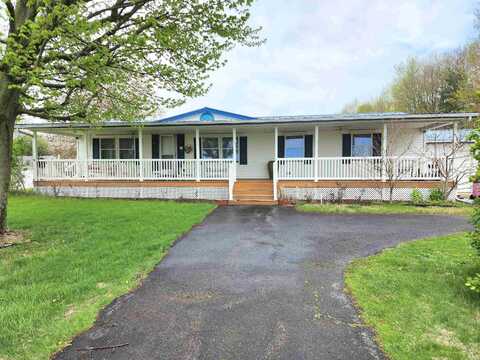 4910 S 400 east Road, Wolcottville, IN 46795