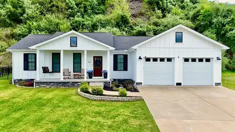 547 Stonehenge Drive, Pikeville, KY 41501
