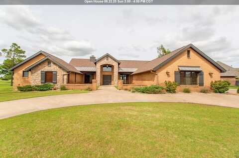 1605 Club House Dr, Enid, OK 73703