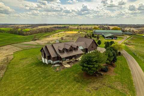 N8161 Zentner Road, New Glarus, WI 53574