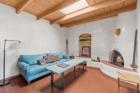 842 W Manhattan Avenue, Santa Fe, NM 87501