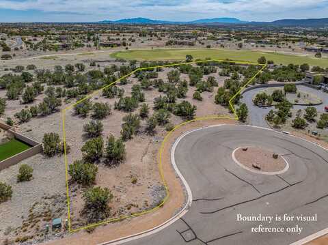 15 Via Palomita, Santa Fe, NM 87506