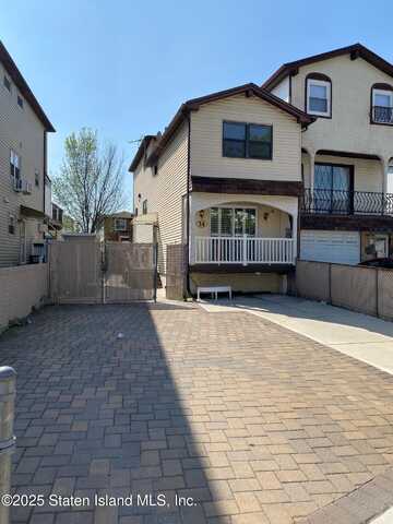 14 Goller Place, Staten Island, NY 10314
