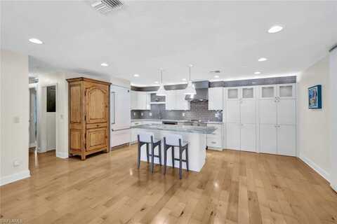 10925 Leitner Creek, BONITA SPRINGS, FL 34135