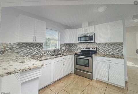 4245 22nd, NAPLES, FL 34116