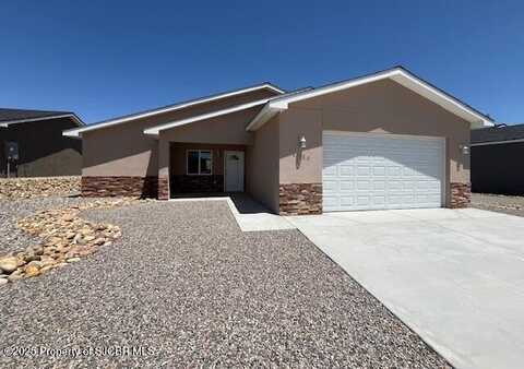 2020 RAPTOR Street, Farmington, NM 87401
