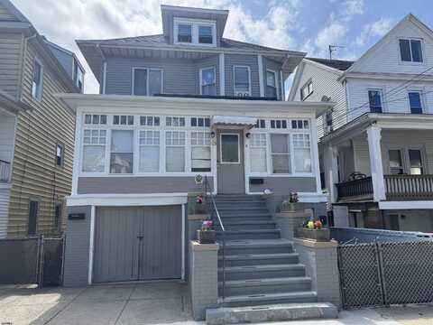 8 N Montpelier Ave, Atlantic City, NJ 08401