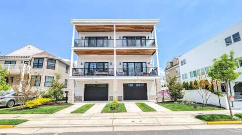 5 N Monroe Ave, Margate City, NJ 08402