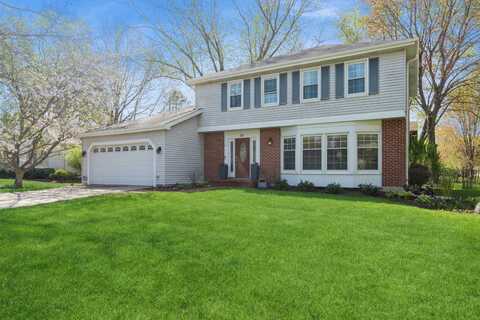 611 Fairlawn Avenue, Libertyville, IL 60048