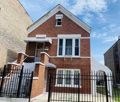 4803 S Honore Street, Chicago, IL 60609