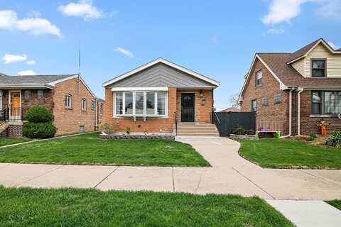 5629 S Menard Avenue, Chicago, IL 60638